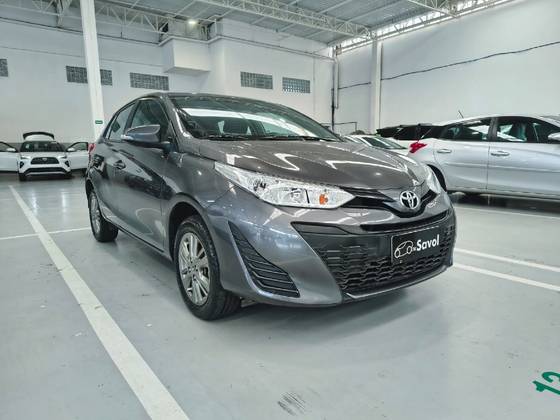 TOYOTA YARIS 1.5 16V FLEX XL PLUS CONNECT MULTIDRIVE TOYOTA YARIS 1.5 16V FLEX XL PLUS CONNECT MULTIDRIVE